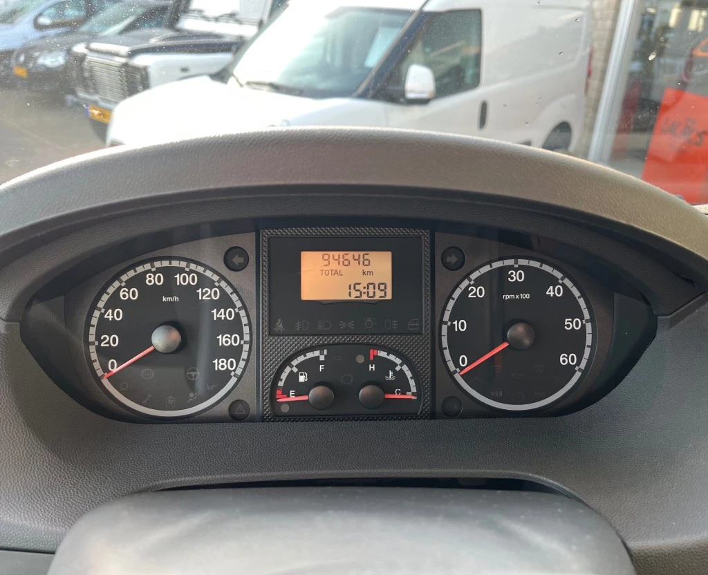 Hoofdafbeelding McLouis P700 Steel 563 Airco Cruise