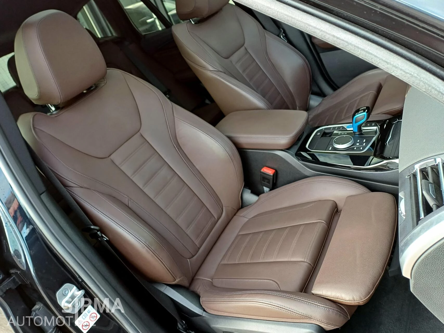 Hoofdafbeelding BMW iX3