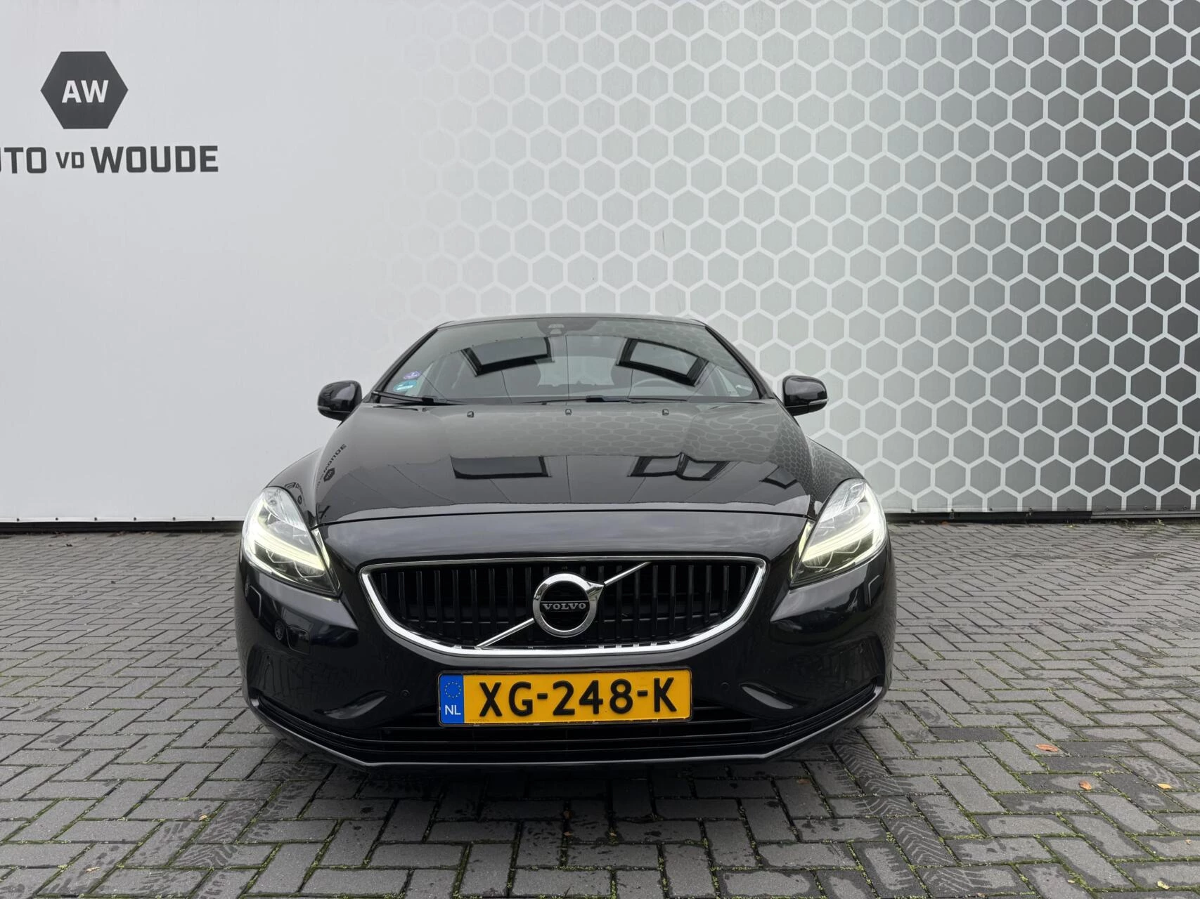 Hoofdafbeelding Volvo V40