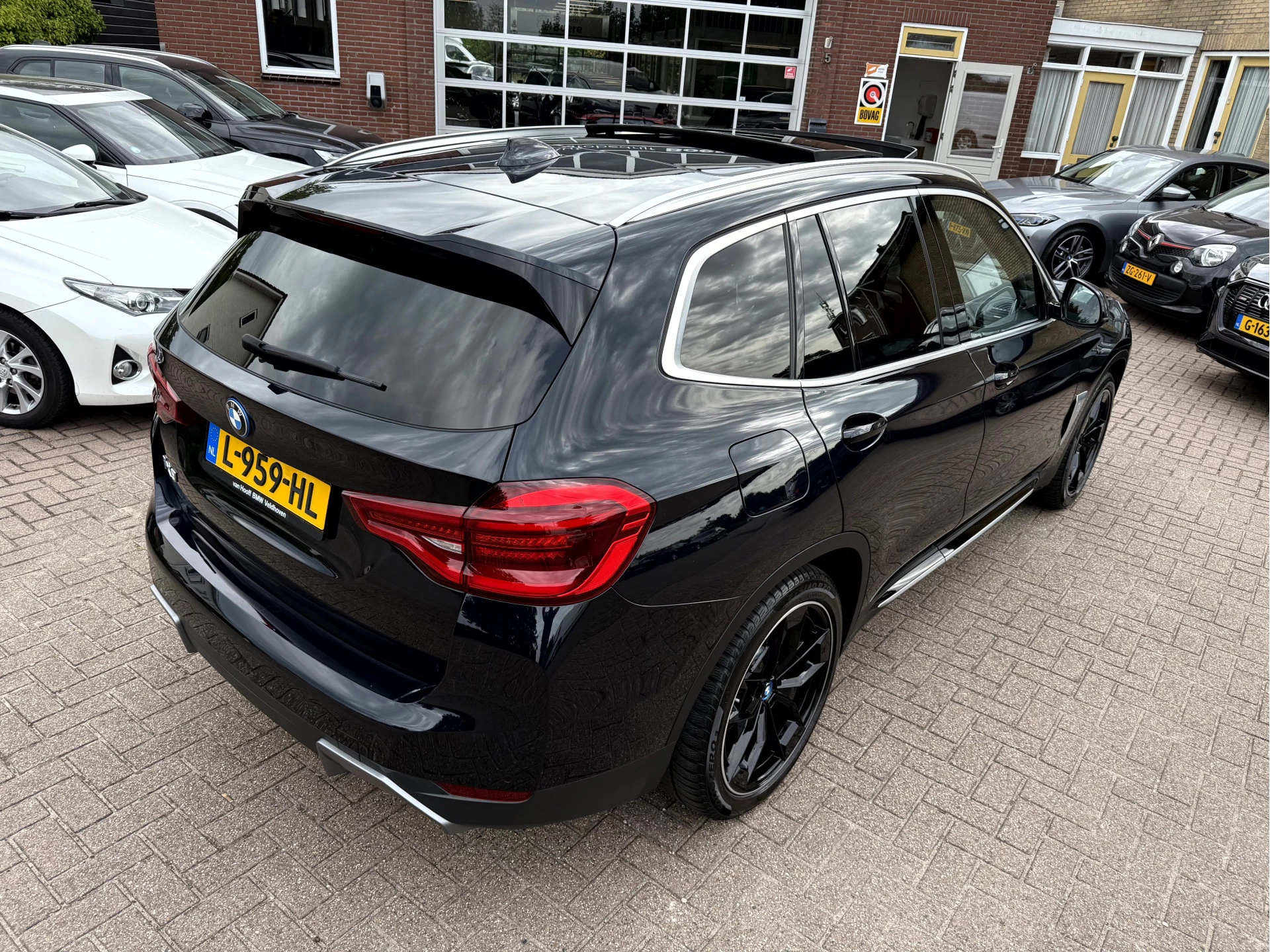 Hoofdafbeelding BMW iX3