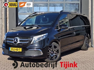 Hoofdafbeelding Mercedes-Benz V-Klasse Mercedes-Benz V-Klasse 300d 4-MATIC Extra Lang DC Avantgarde | LED | ACC | Leder | Stoelverwarming | Burmester | App-connect | Trekhaak | LMV 19" | 360 Camera | Lane Assist | Schuifdeuren elektrisch |