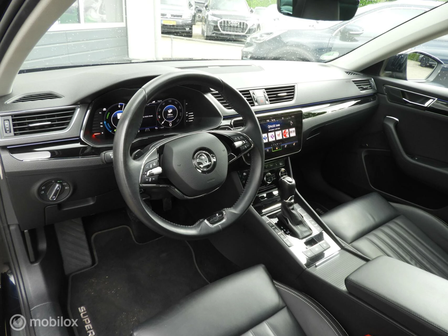 Hoofdafbeelding Škoda Superb
