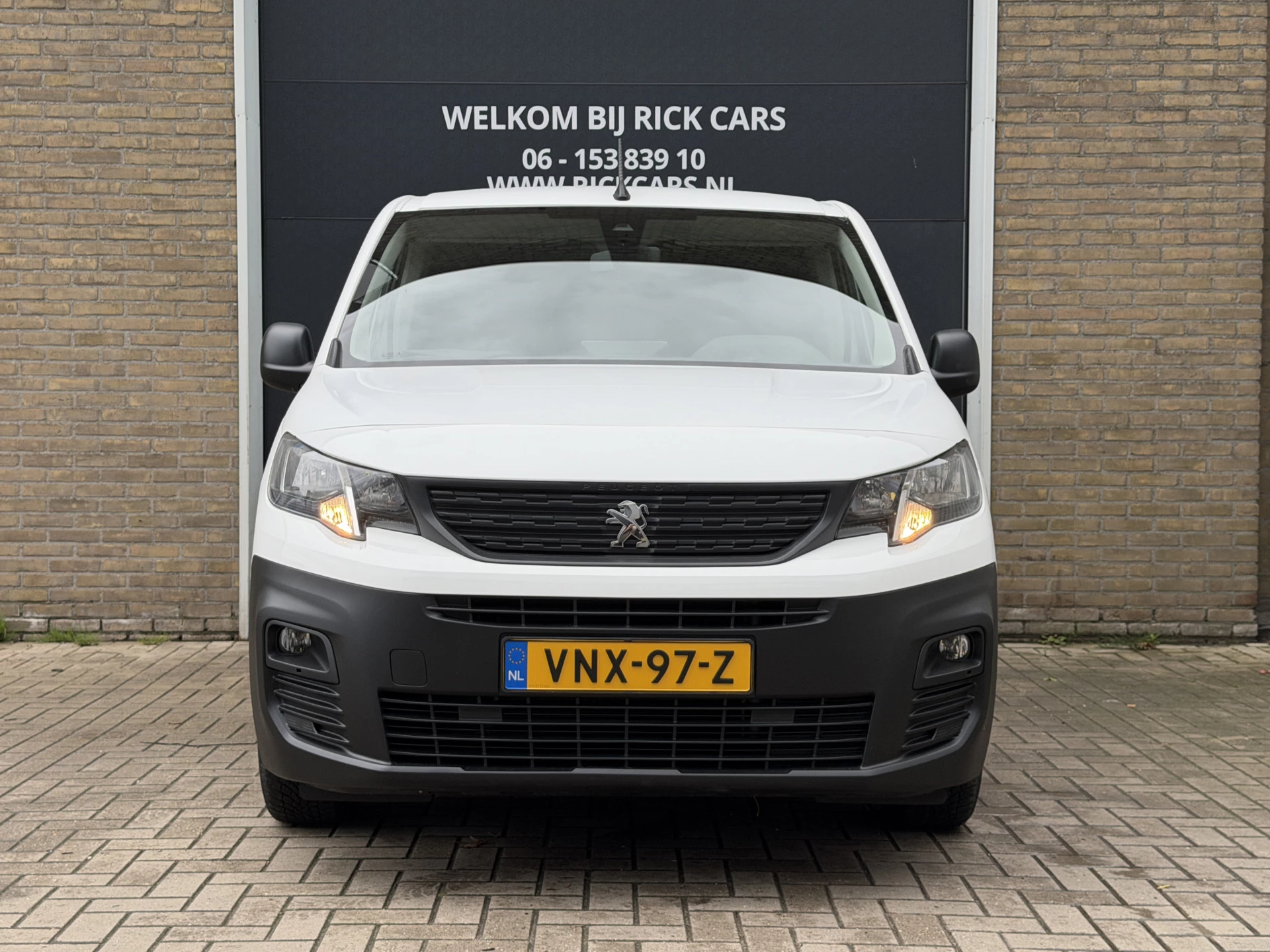Hoofdafbeelding Peugeot Partner