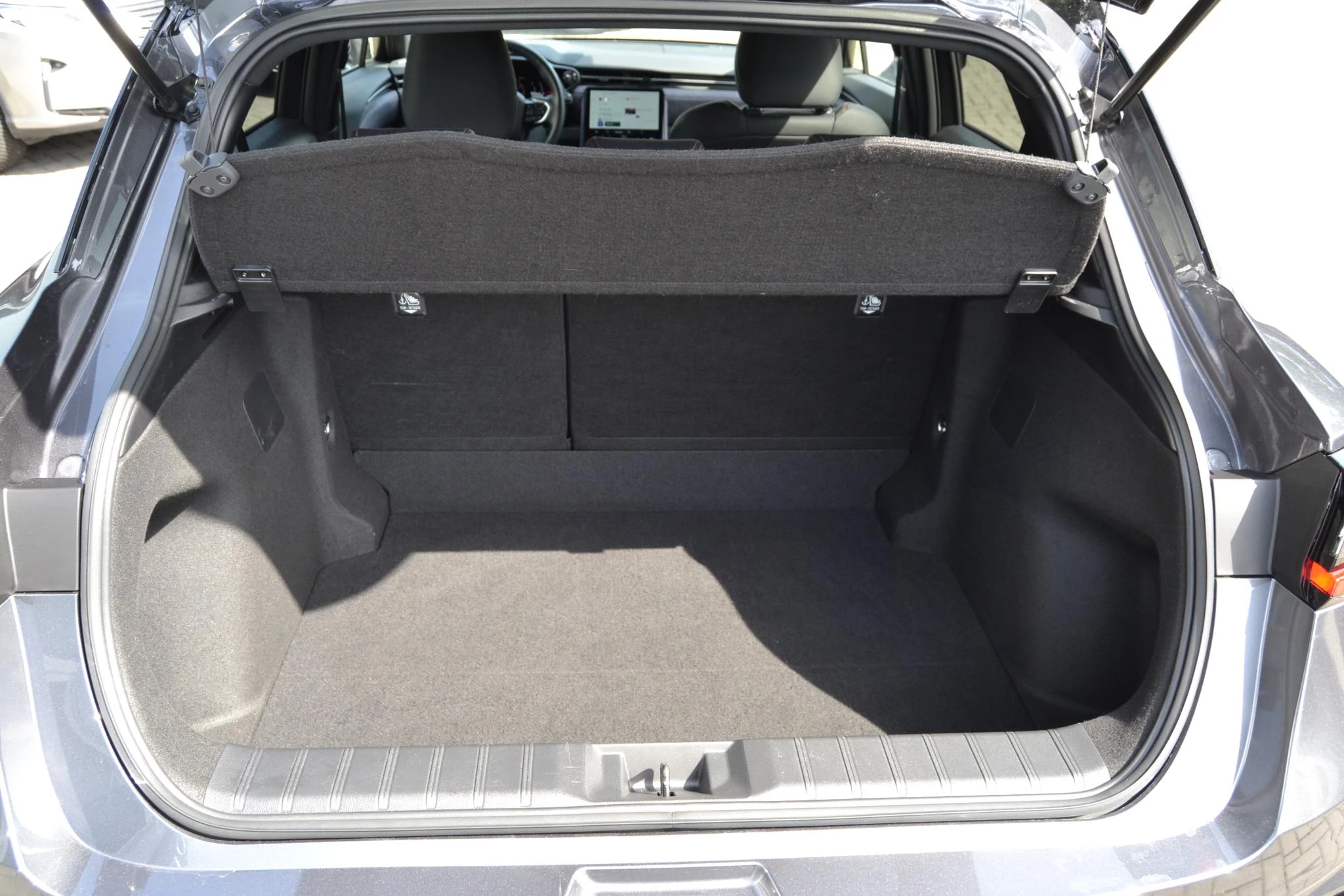 Hoofdafbeelding Lexus LBX