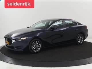Mazda 3 2.0 e-SkyActiv-G M Hybrid 122 Comfort | Head-Up | Adaptive cruise | Camera | Carplay | Stuurverwarming | Full LED | Stoelverwarming | Navi Full map | Climate control