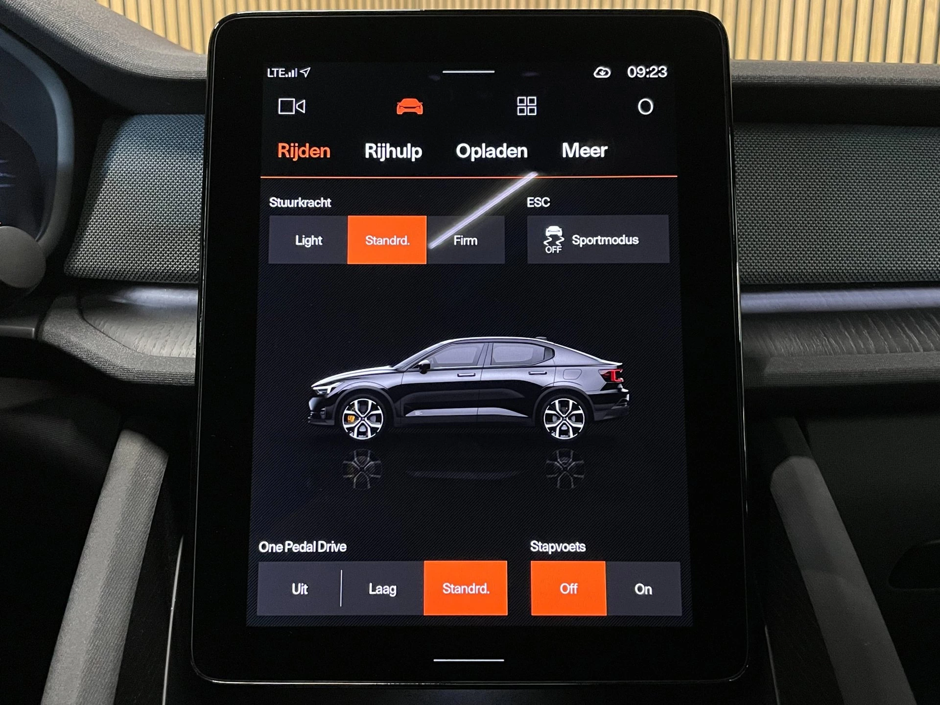 Hoofdafbeelding Polestar 2