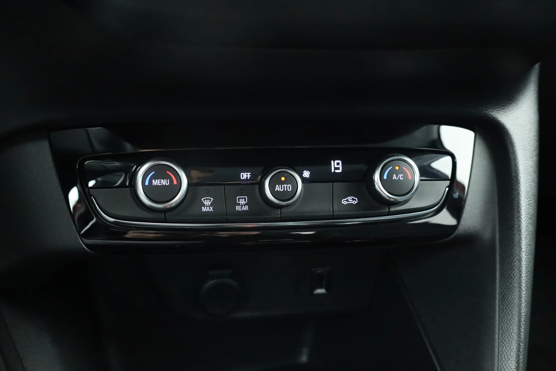 Hoofdafbeelding Opel Corsa-e