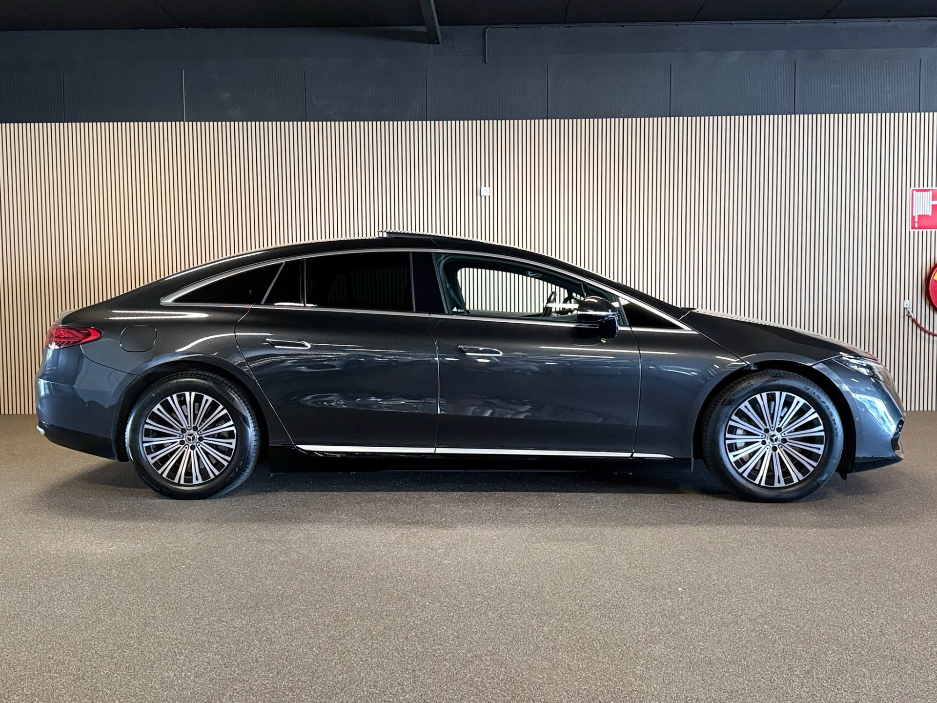 Hoofdafbeelding Mercedes-Benz EQS