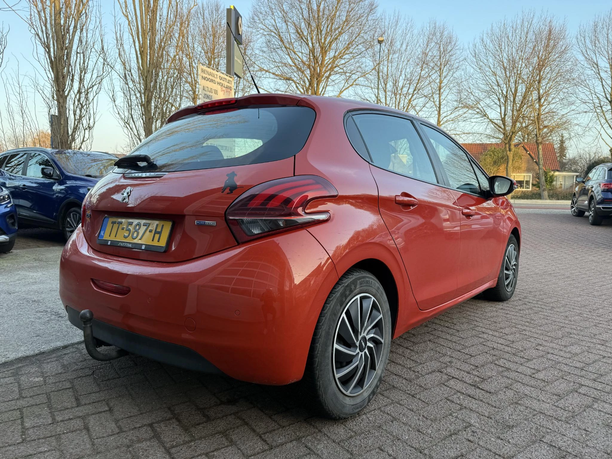 Hoofdafbeelding Peugeot 208