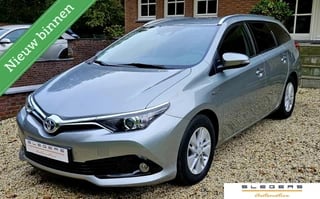 Toyota Auris Touring Sports 1.8 Hybrid Energy Plus  Afneembare Trekhaak  Lederen bekleding Stoelverwarming