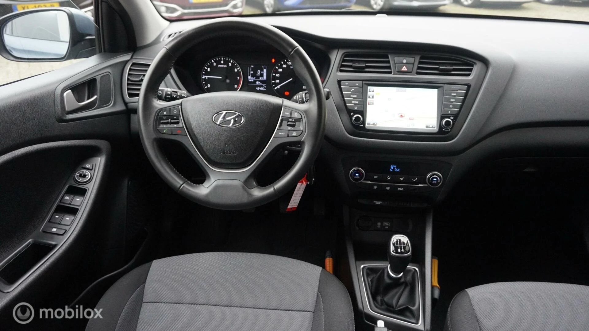 Hoofdafbeelding Hyundai i20