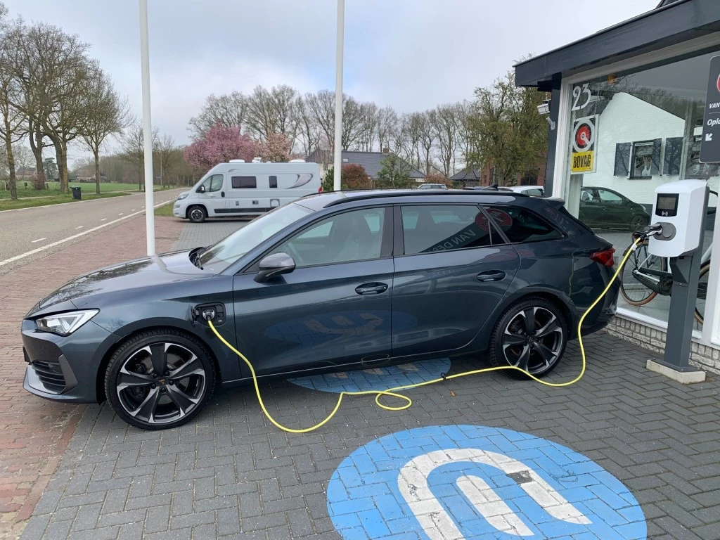 Hoofdafbeelding CUPRA Leon Sportstourer