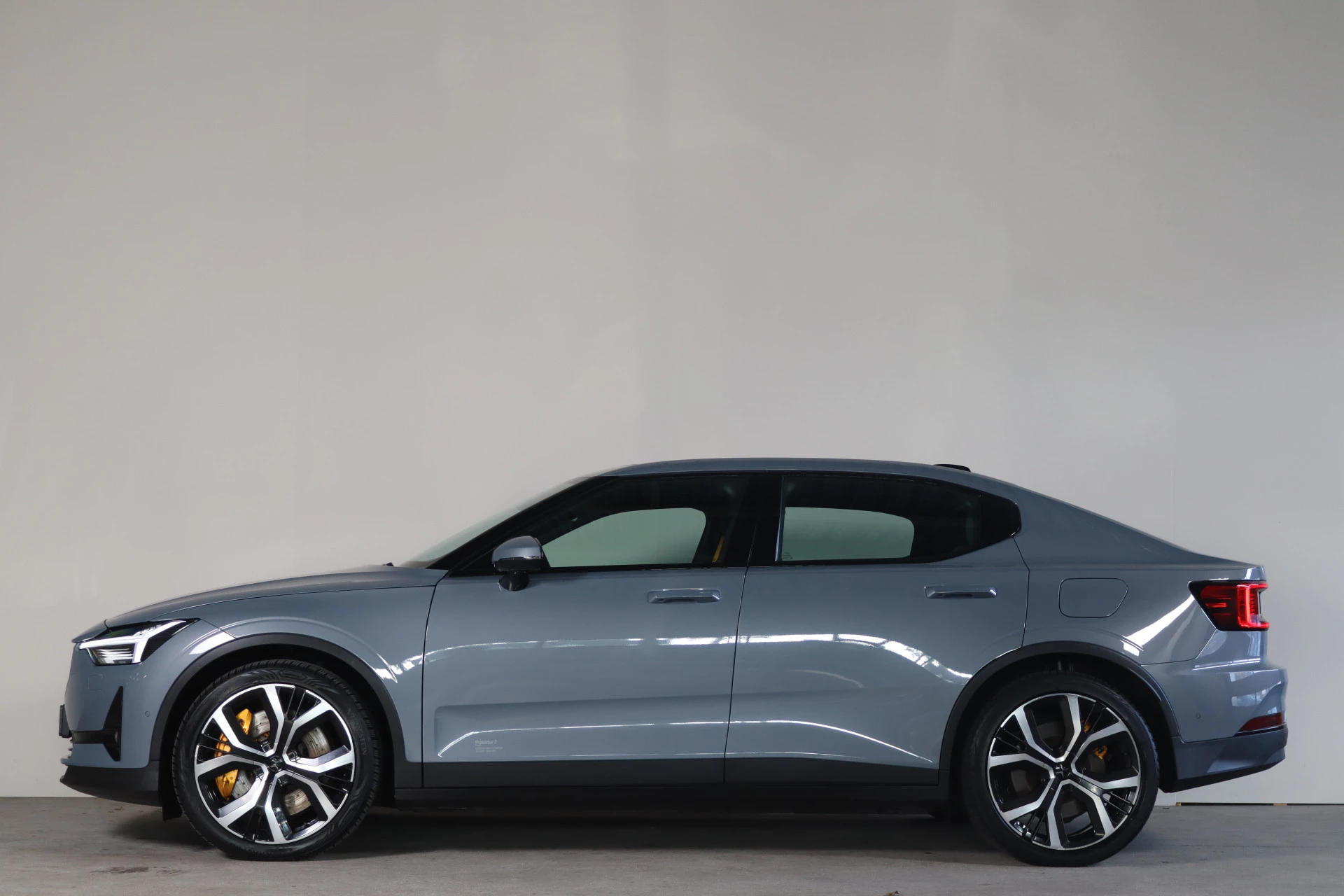 Hoofdafbeelding Polestar 2