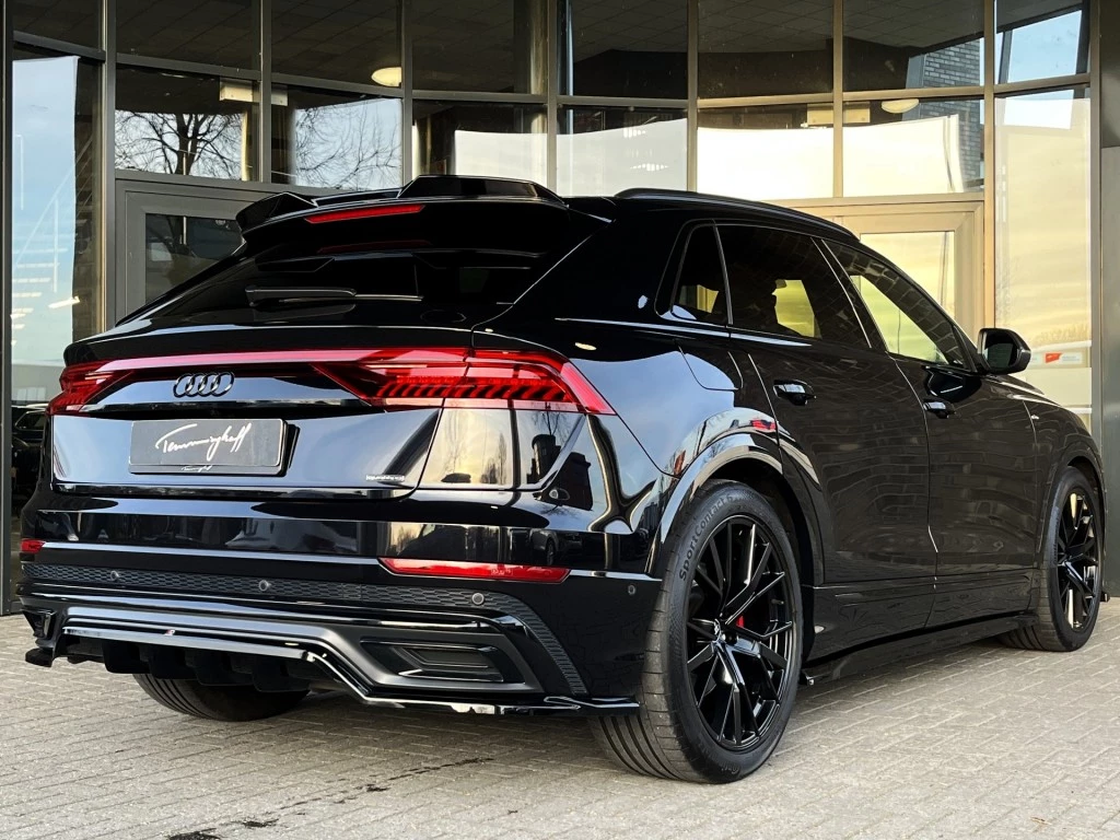 Hoofdafbeelding Audi Q8