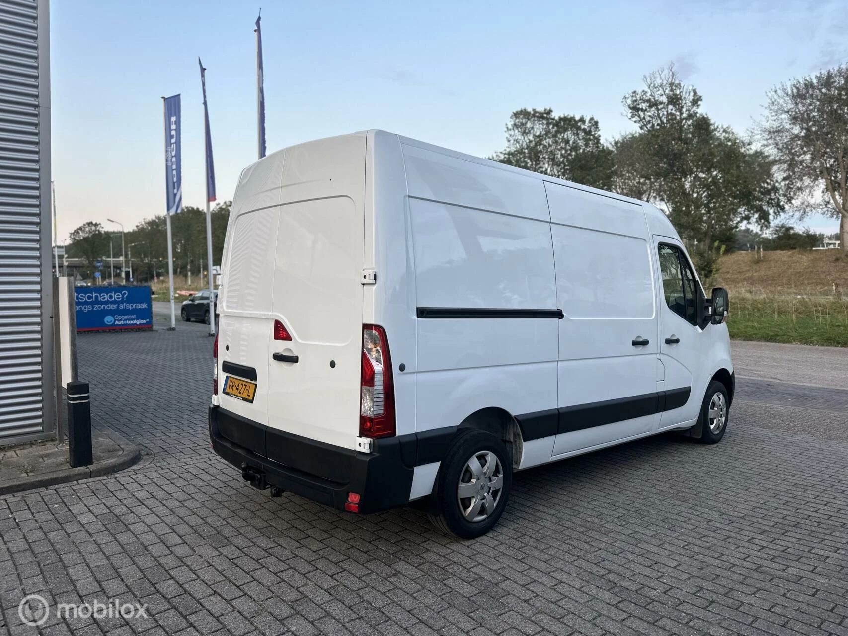 Hoofdafbeelding Nissan NV400