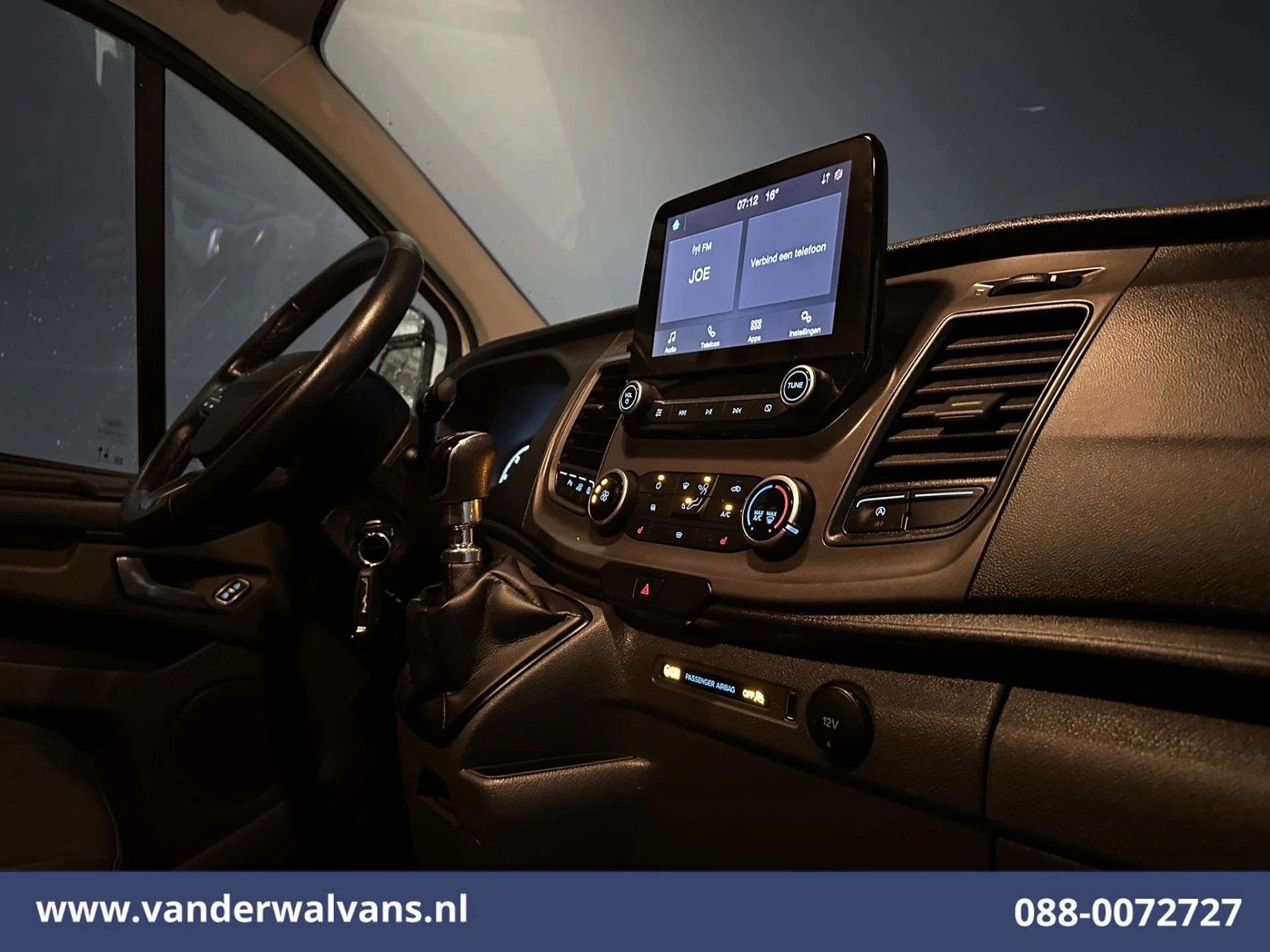 Hoofdafbeelding Ford Transit Custom