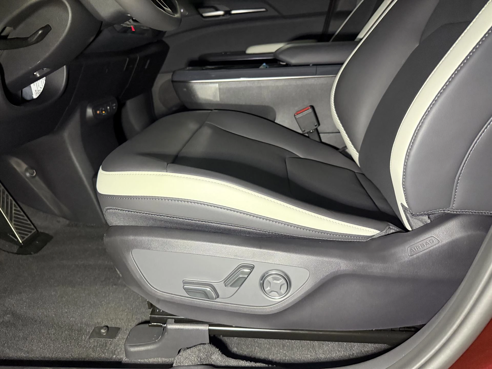Hoofdafbeelding Kia EV5