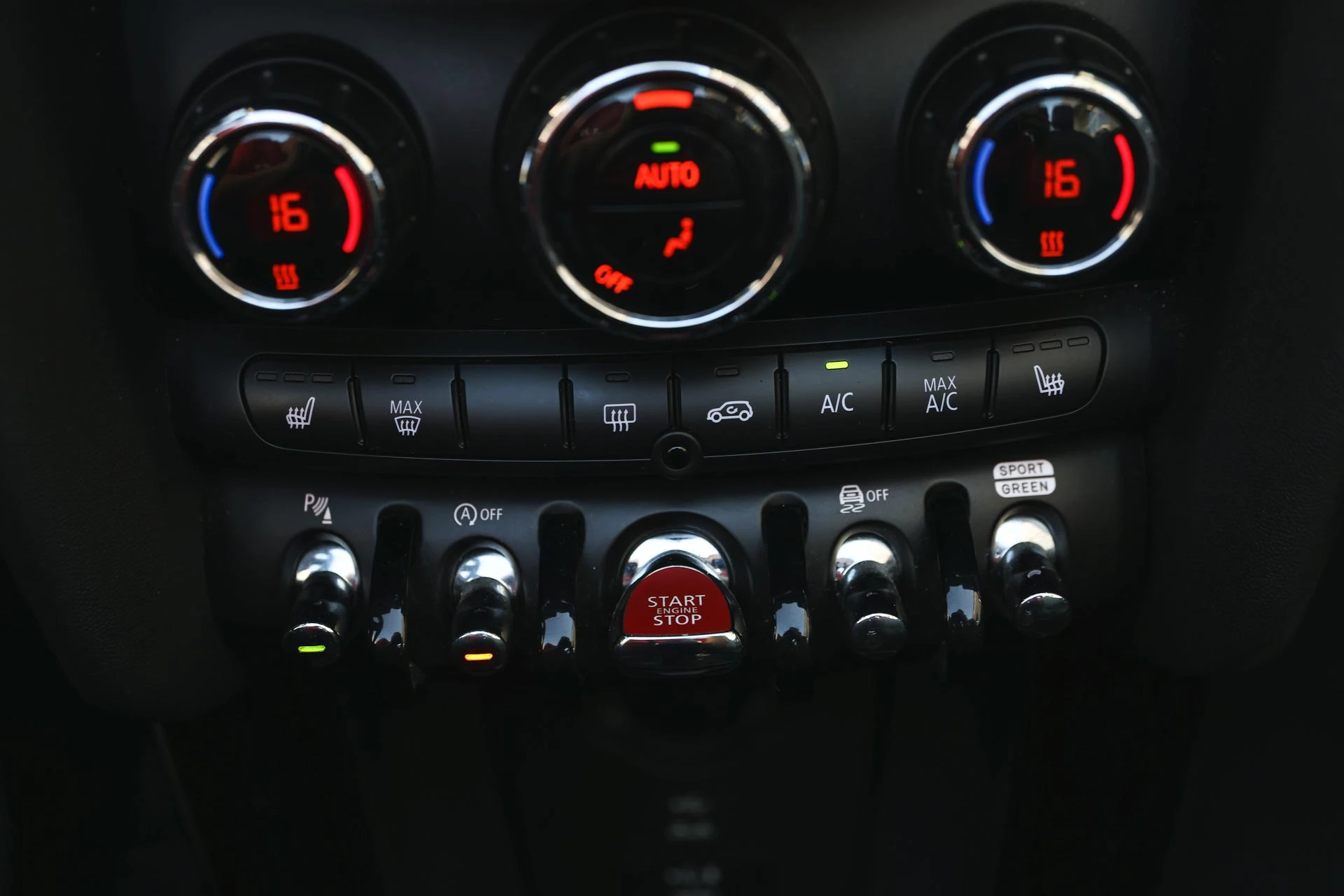 Hoofdafbeelding MINI Cooper Cabrio
