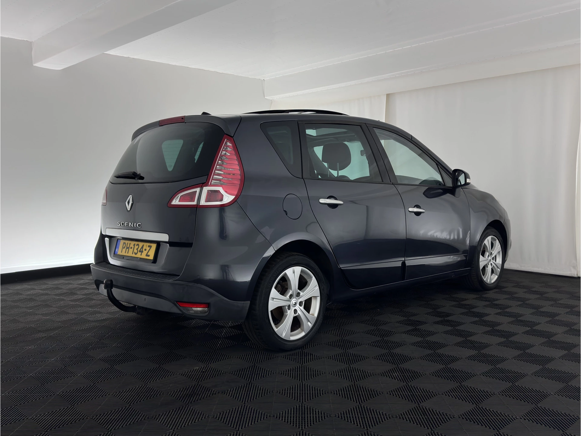 Hoofdafbeelding Renault Scénic