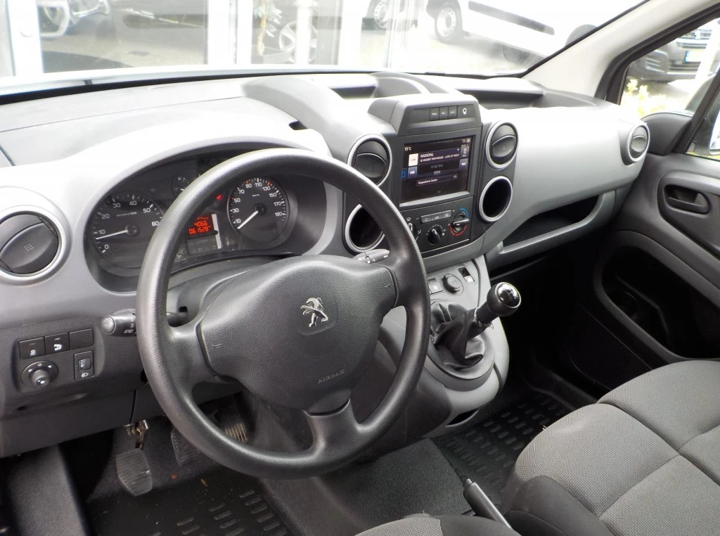 Hoofdafbeelding Peugeot Partner