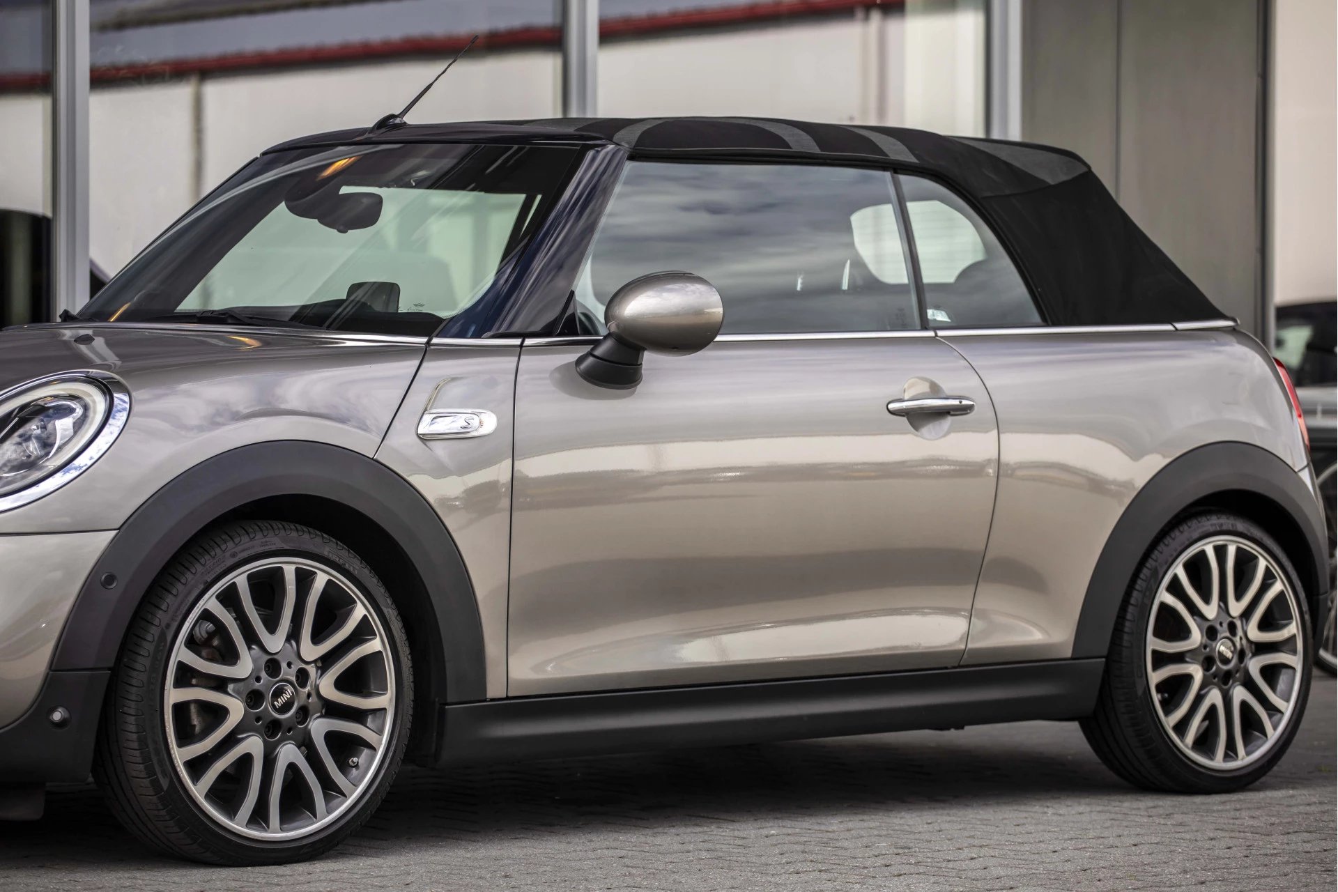 Hoofdafbeelding MINI Cooper S Cabrio