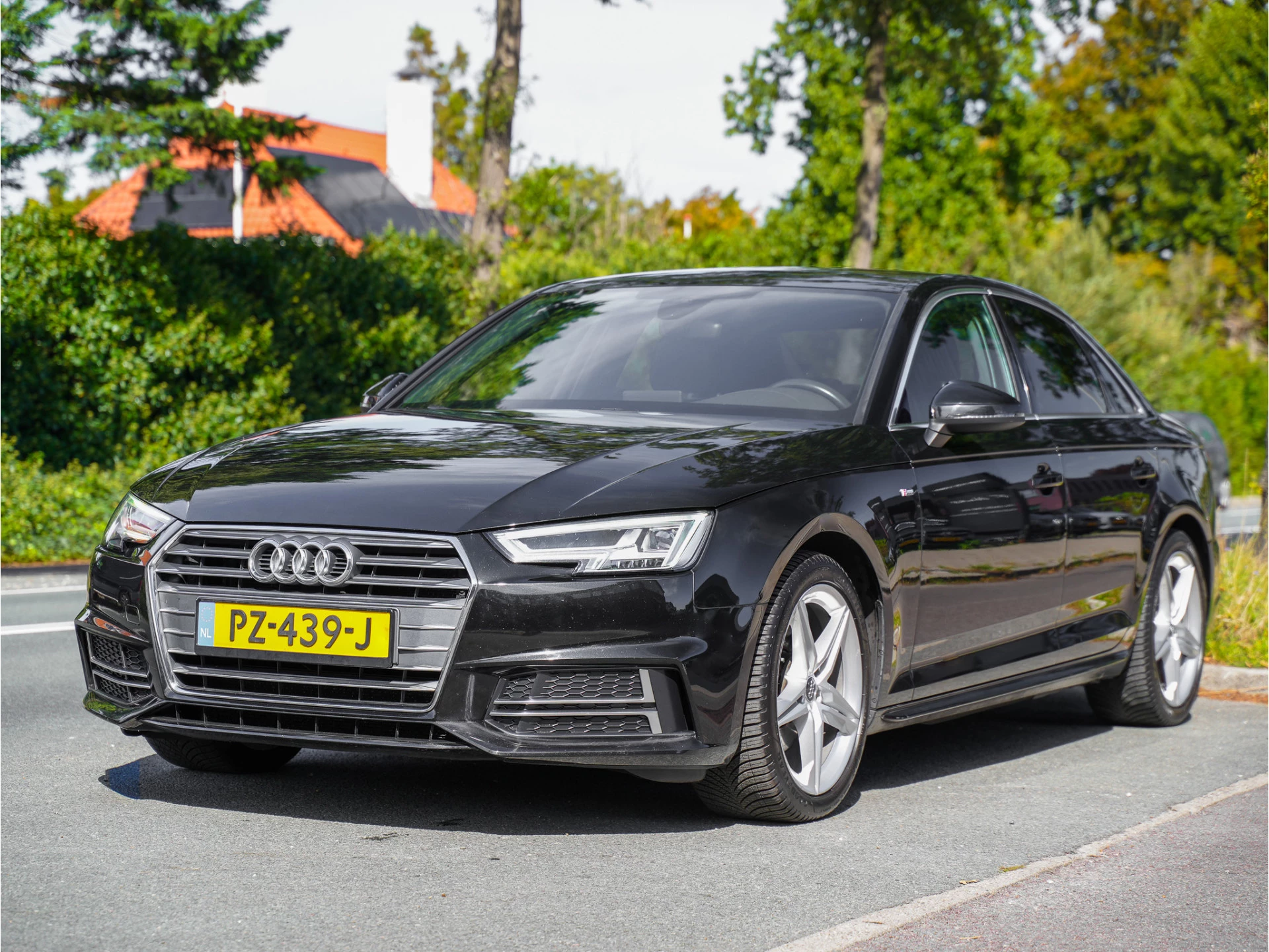 Hoofdafbeelding Audi A4