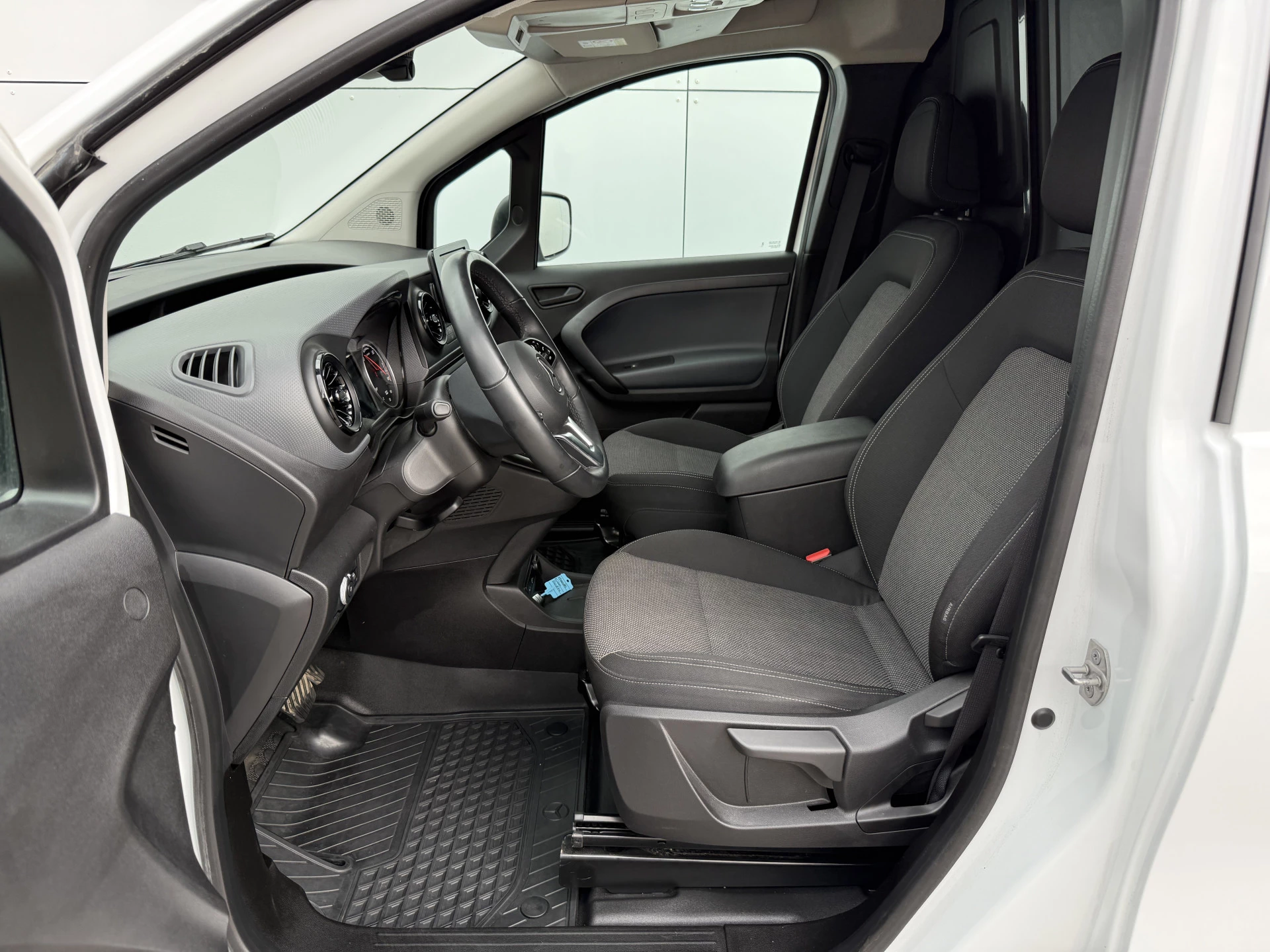 Hoofdafbeelding Mercedes-Benz eCitan