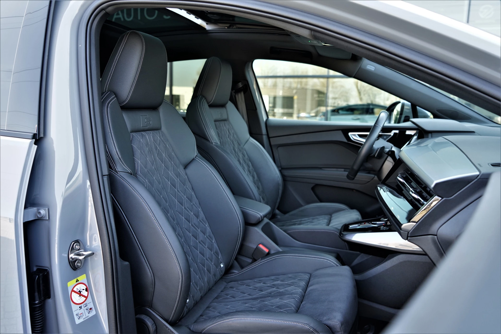 Hoofdafbeelding Audi Q4 Sportback e-tron