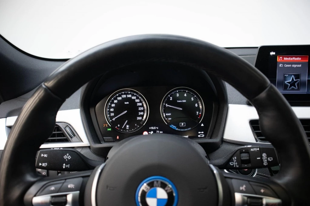 Hoofdafbeelding BMW X2