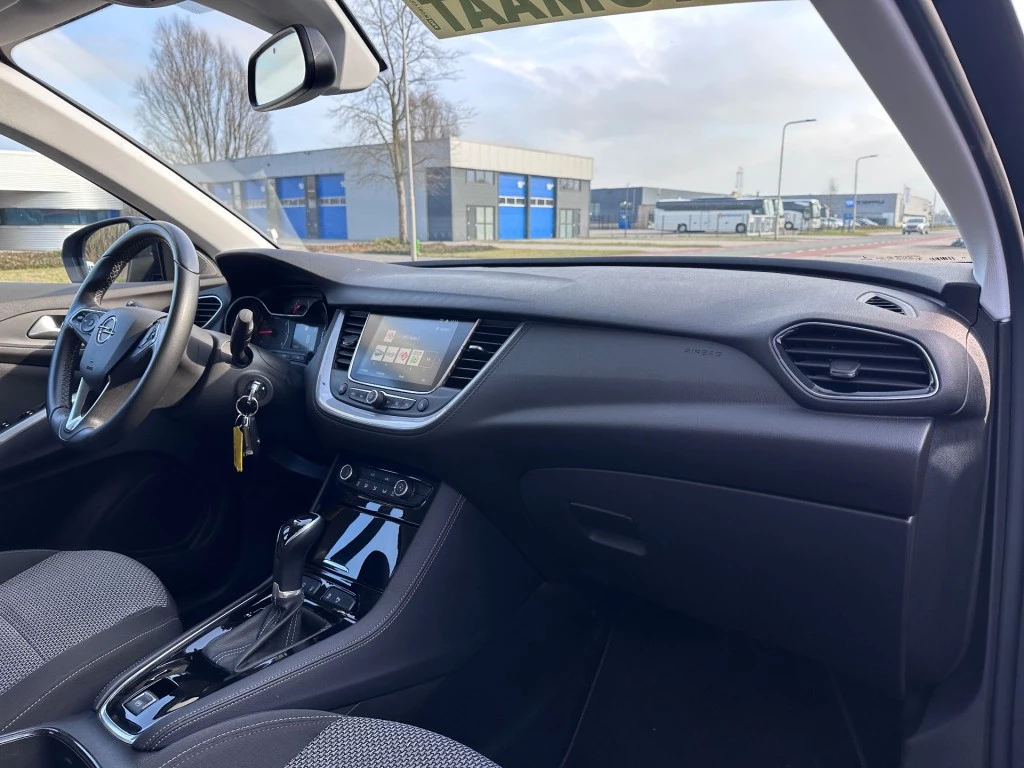 Hoofdafbeelding Opel Grandland X