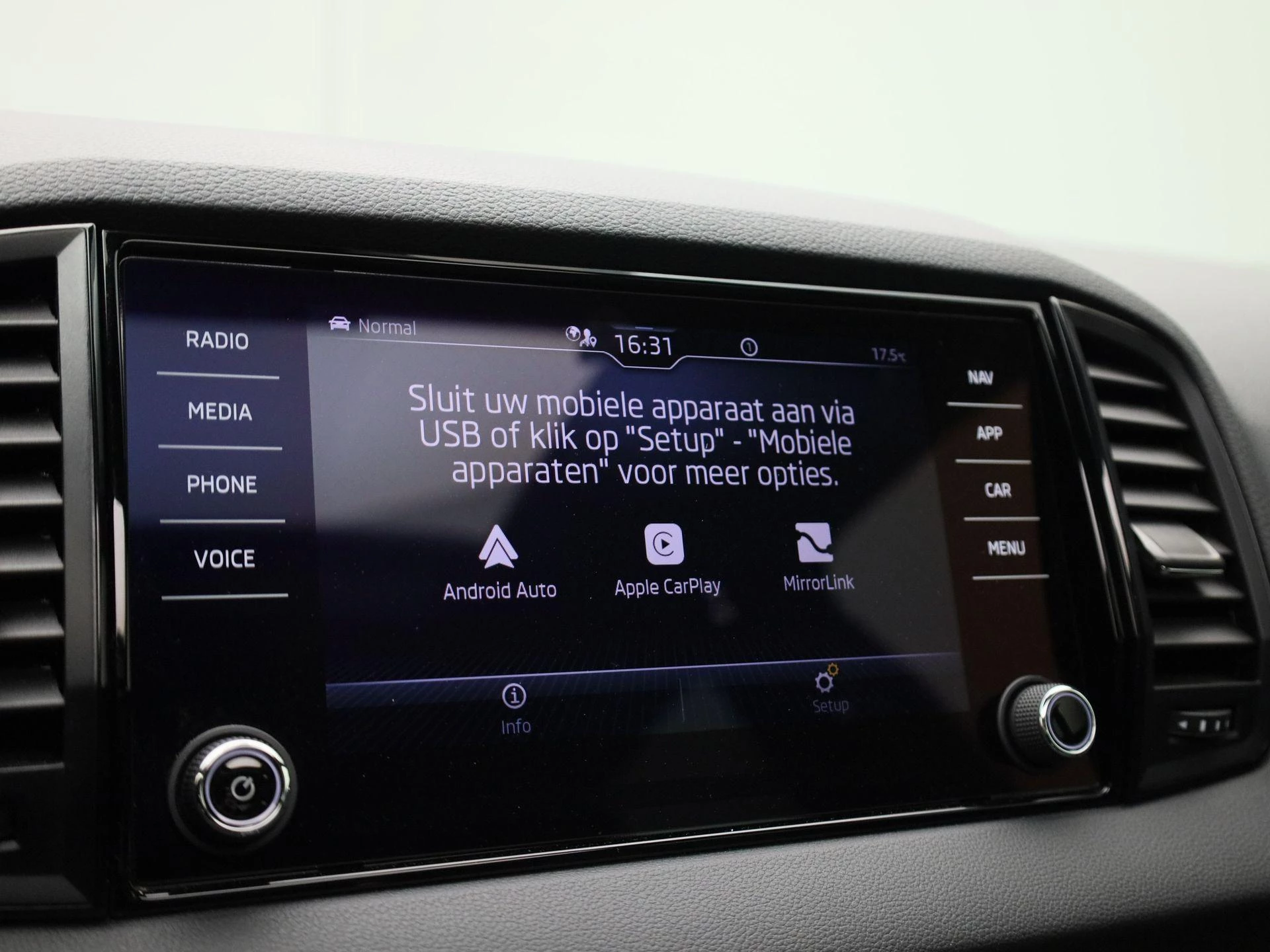 Hoofdafbeelding Škoda Karoq