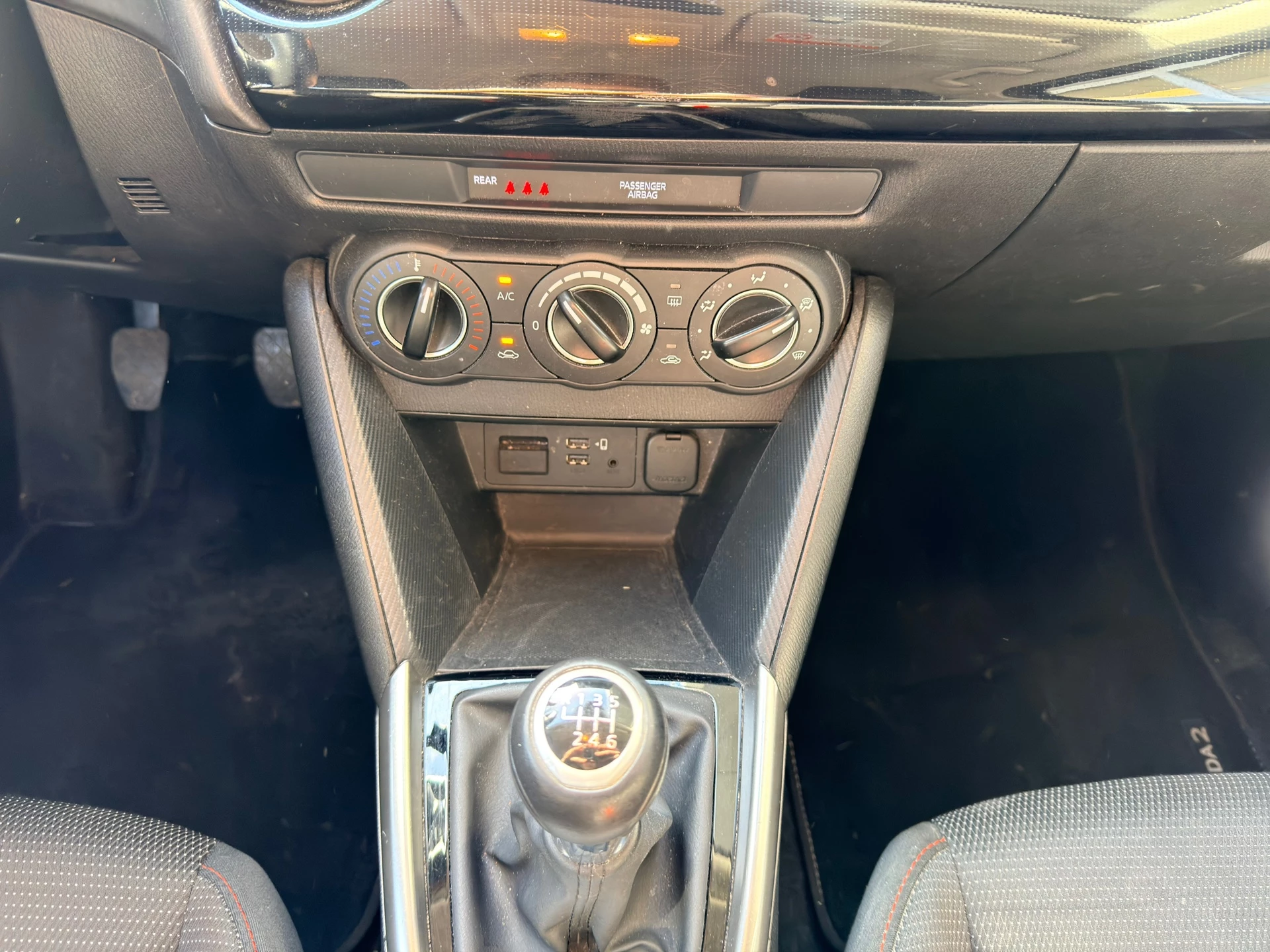 Hoofdafbeelding Mazda 2