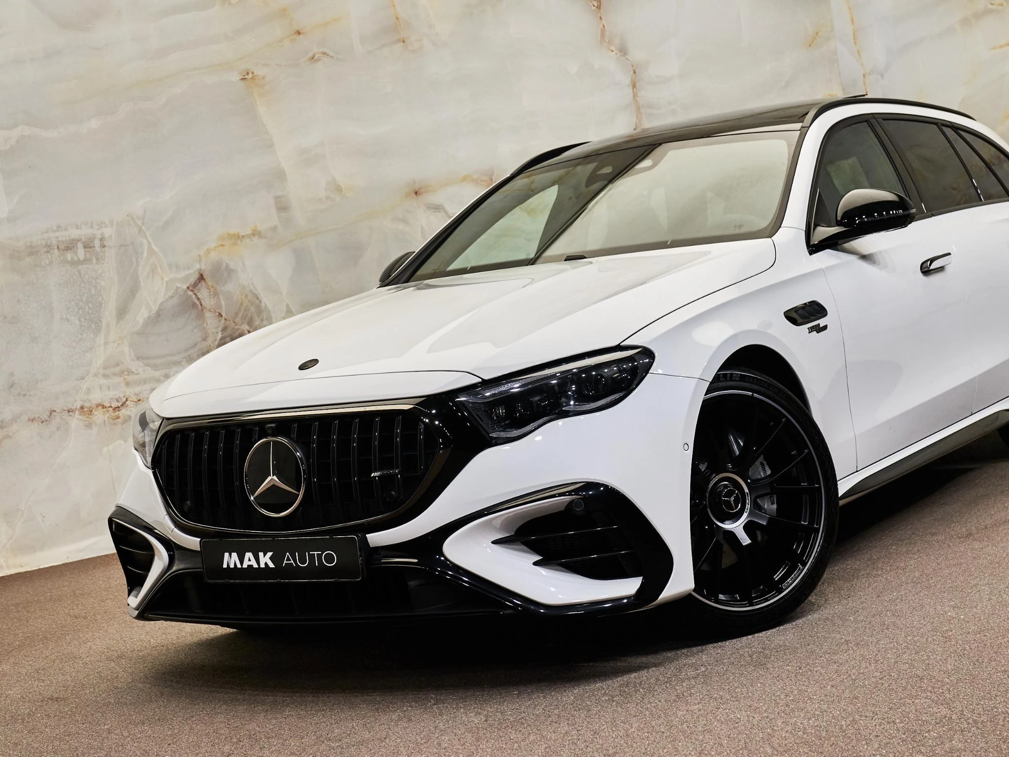 Hoofdafbeelding Mercedes-Benz E-Klasse