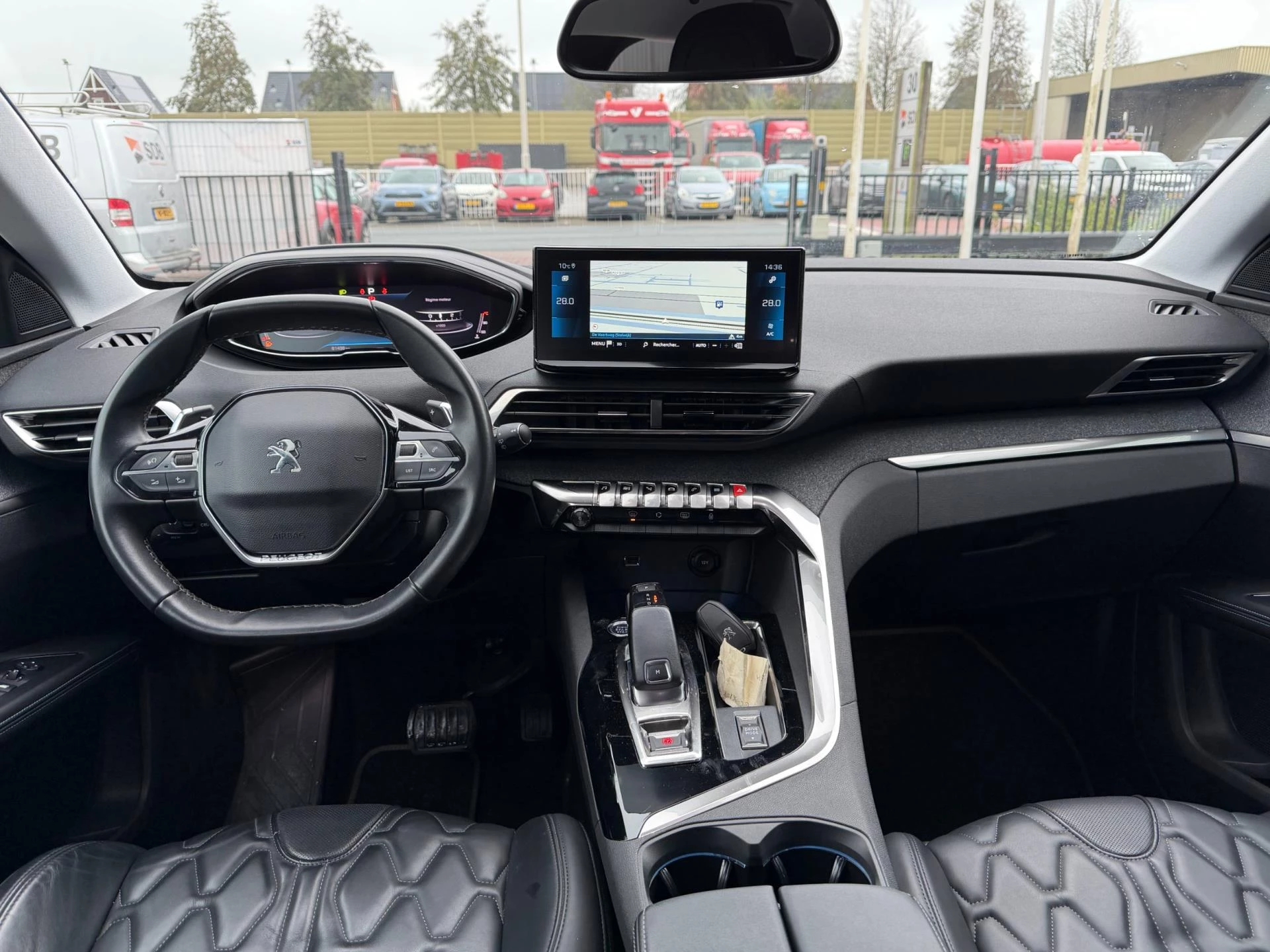 Hoofdafbeelding Peugeot 5008