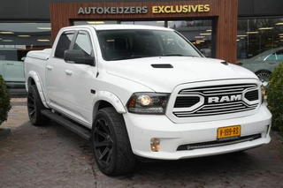 Dodge Ram 1500 5.7 V8 4x4 Crew Cab 5'7 Sport