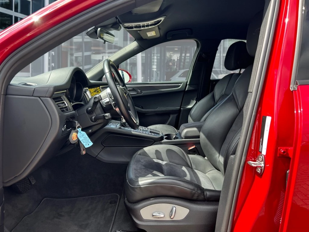 Hoofdafbeelding Porsche Macan