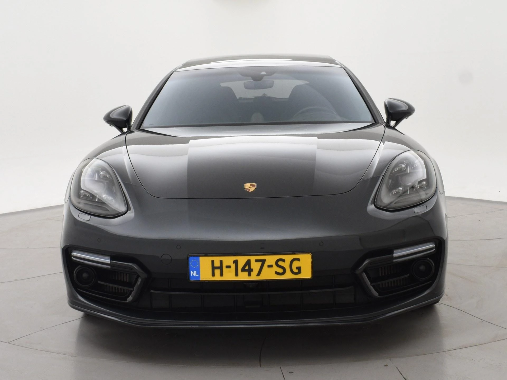 Hoofdafbeelding Porsche Panamera