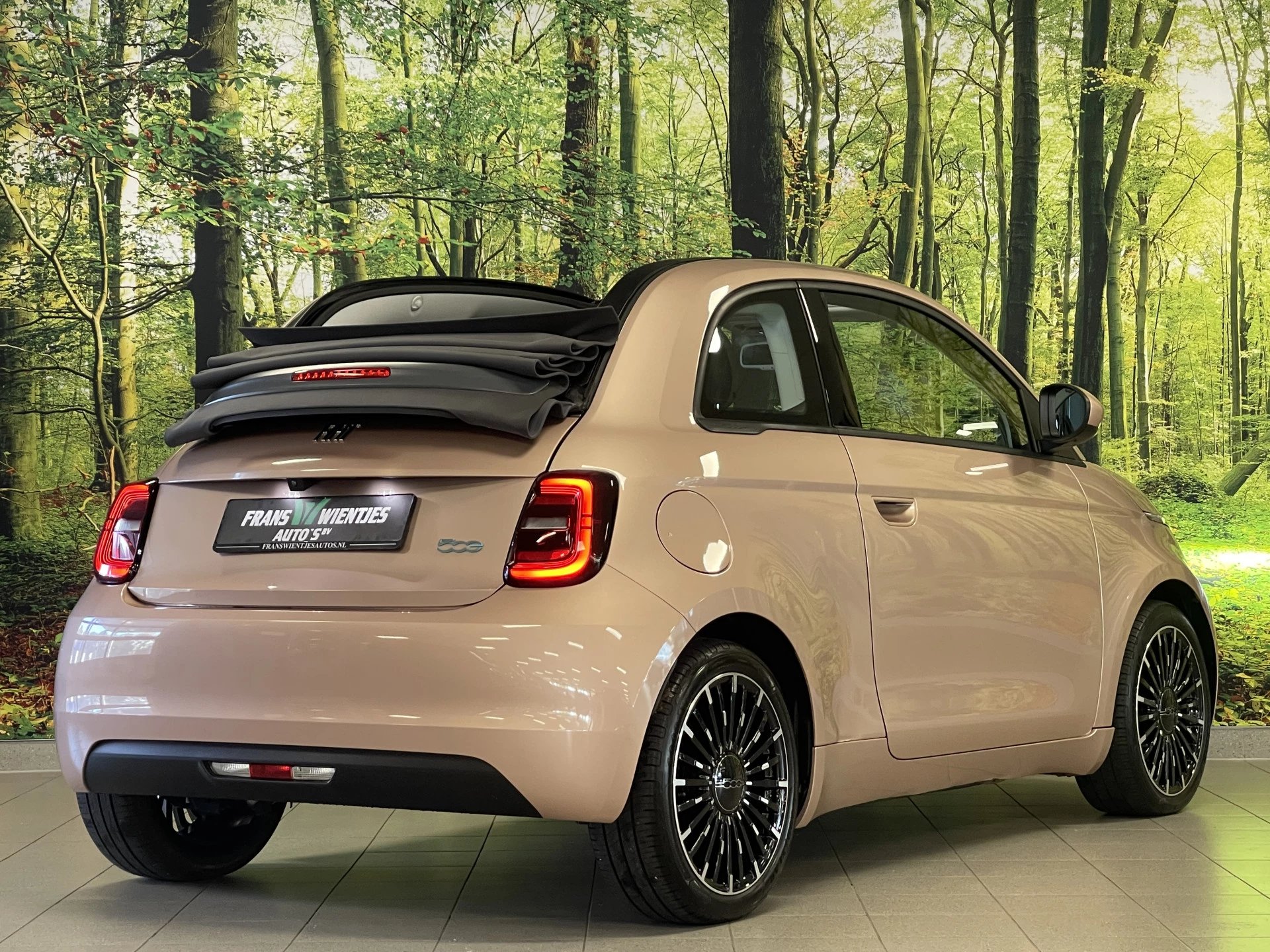 Hoofdafbeelding Fiat 500C