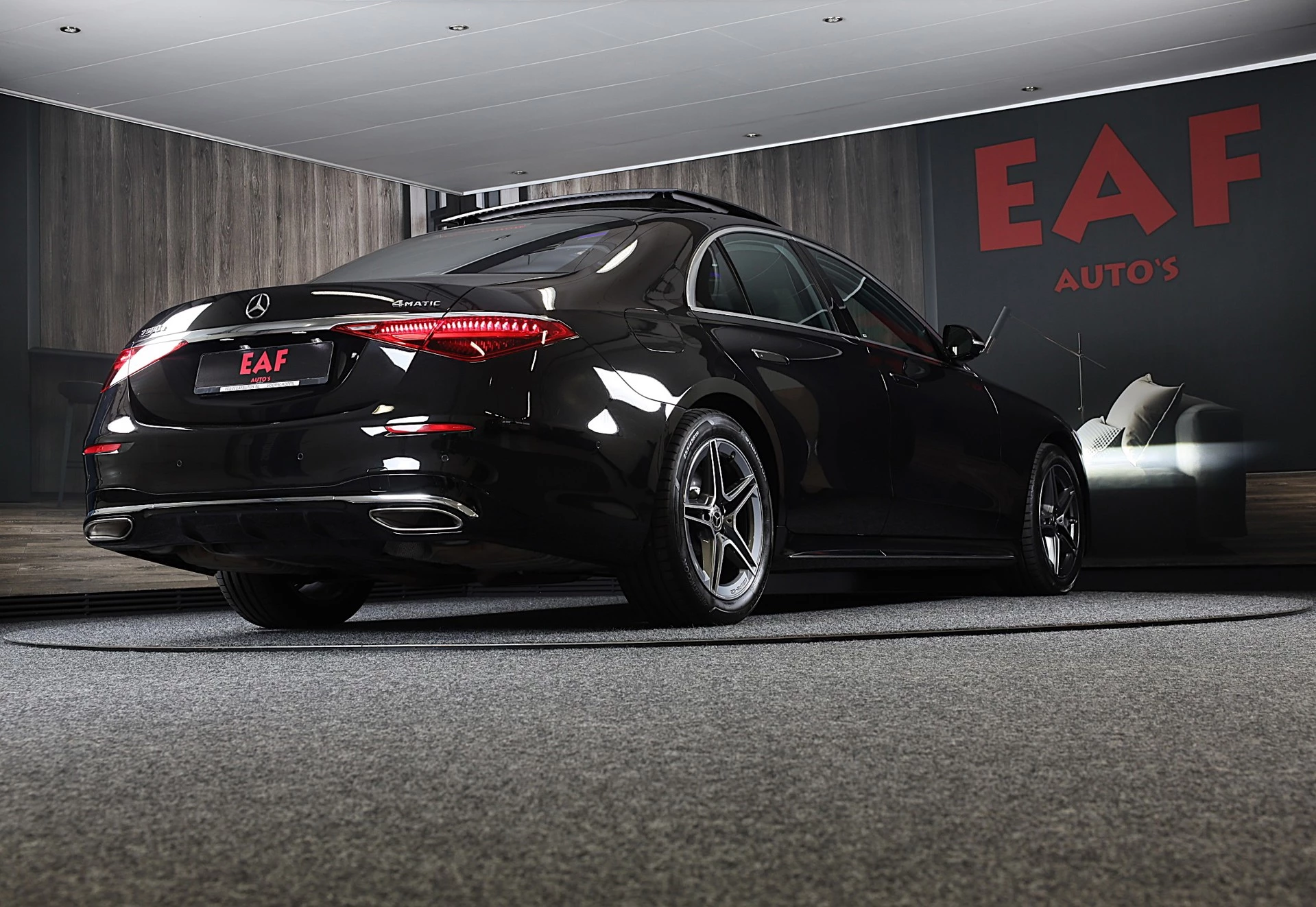 Hoofdafbeelding Mercedes-Benz S-Klasse