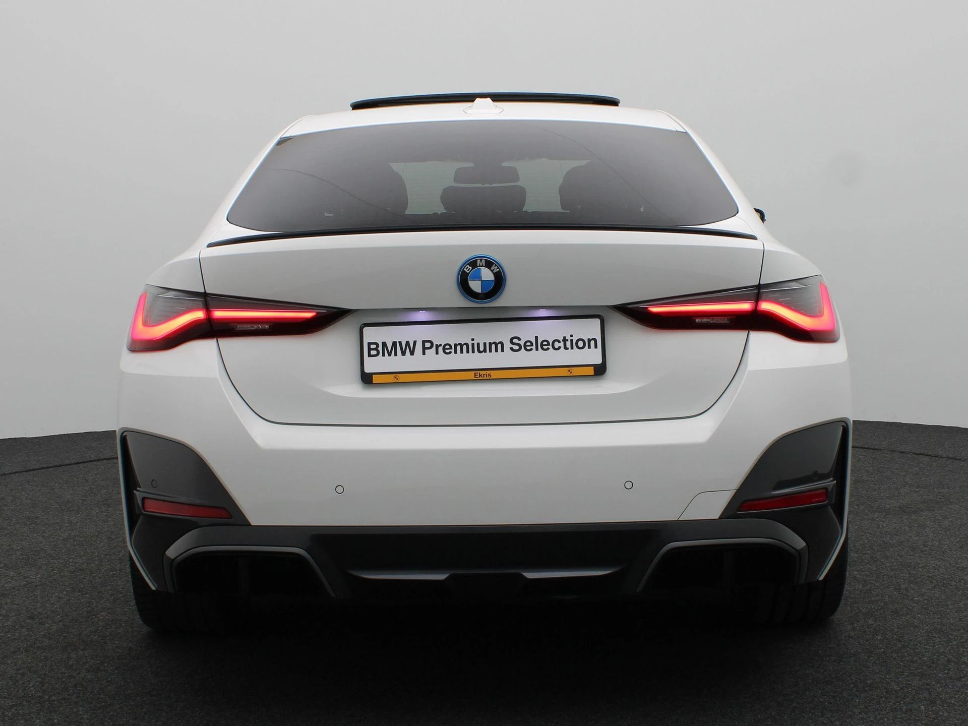 Hoofdafbeelding BMW i4