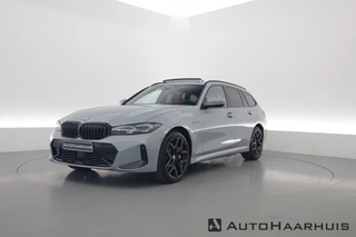 BMW 3 Serie Touring 330e M Sport xDrive | Facelift | Pano | HUD | 360cam | 19'' | Adapt. Cruise | Stoel- Stuurverw.