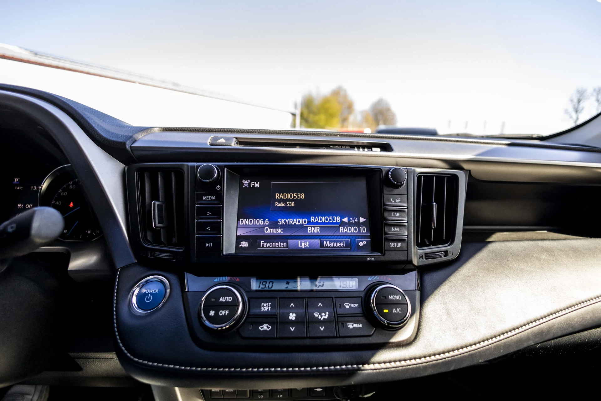 Hoofdafbeelding Toyota RAV4