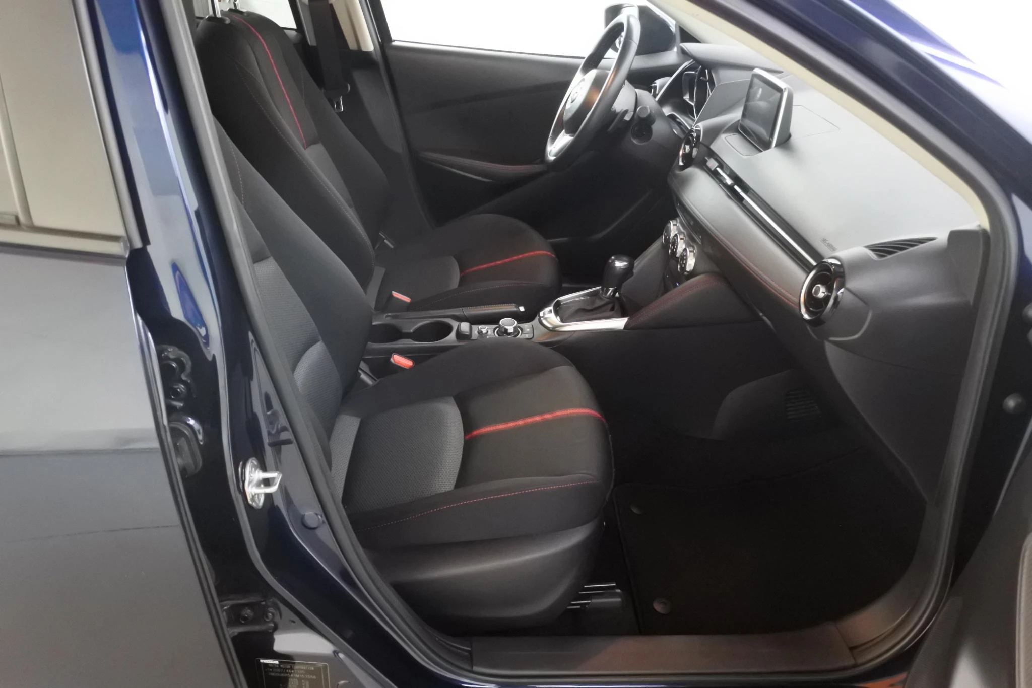 Hoofdafbeelding Mazda 2