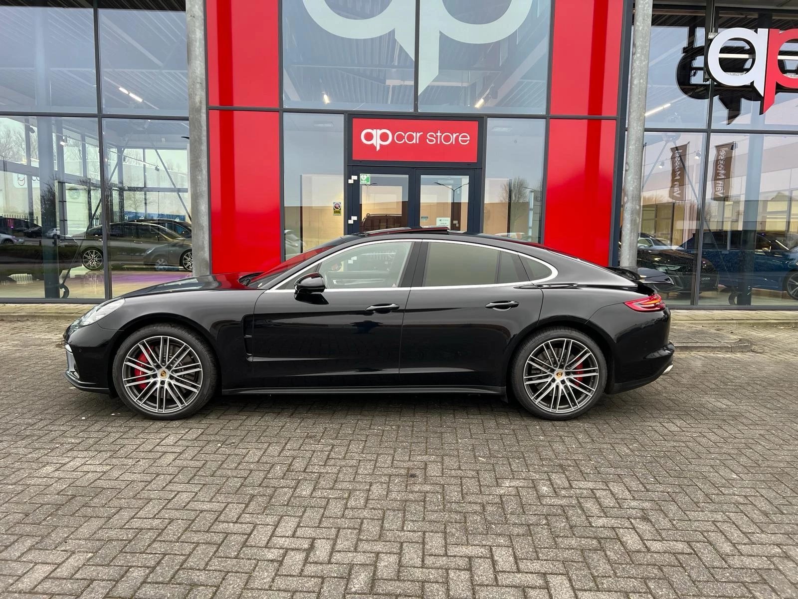 Hoofdafbeelding Porsche Panamera