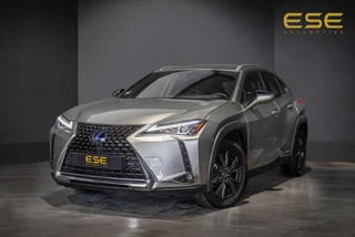 Hoofdafbeelding Lexus UX Lexus UX 250h Luxury Line | Carplay | Camera | Adaptive Cruise | Led | Navigatie