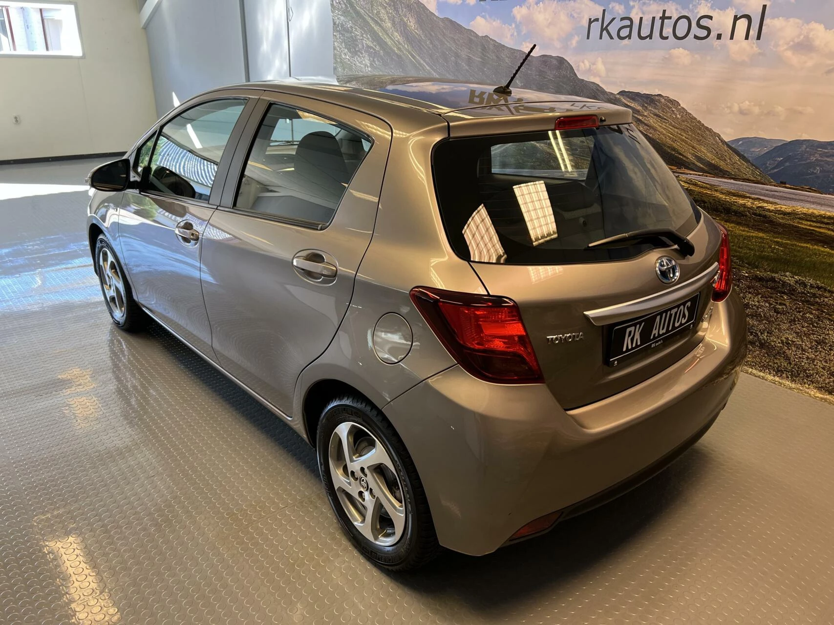 Hoofdafbeelding Toyota Yaris