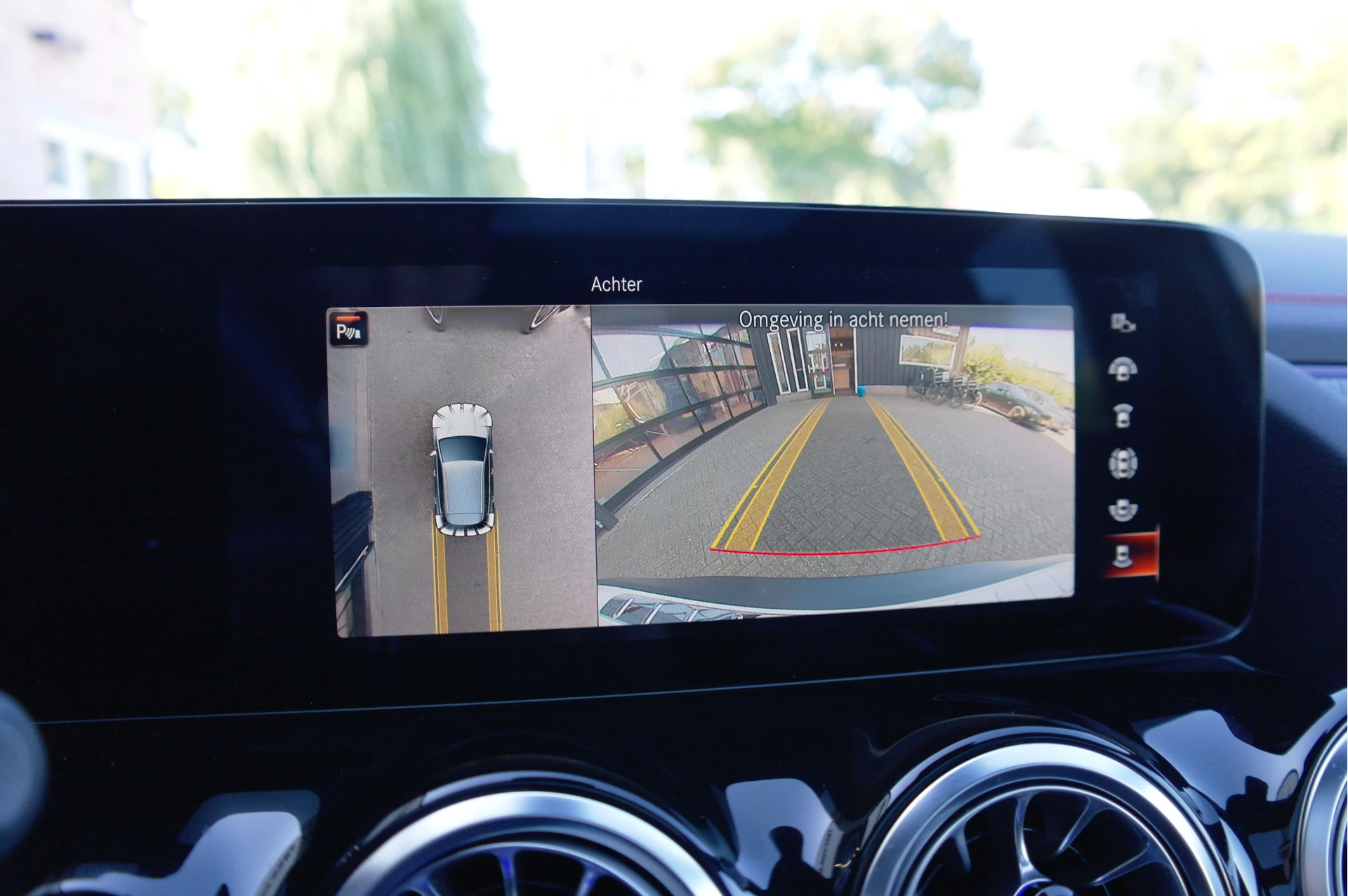 Hoofdafbeelding Mercedes-Benz EQA
