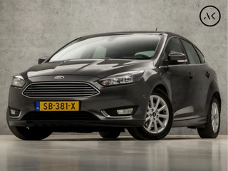 Ford Focus 1.5 Titanium 150Pk Automaat (APPLE CARPLAY, GROOT NAVI, CLIMATE, CRUISE, SPORTSTOELEN, KEYLESS, PARKEERSENSOREN, LM VELGEN, NIEUWSTAAT)