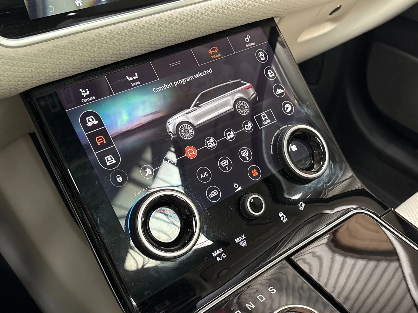 Hoofdafbeelding Land Rover Range Rover Velar