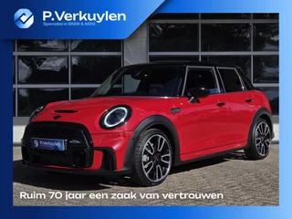 Mini Mini 2.0 Cooper S John Cooper Works | ADAPTIVE CRUISE | HEAD UP | KEYLESS | CAMERA | ADAPTIEF ONDERSTEL |